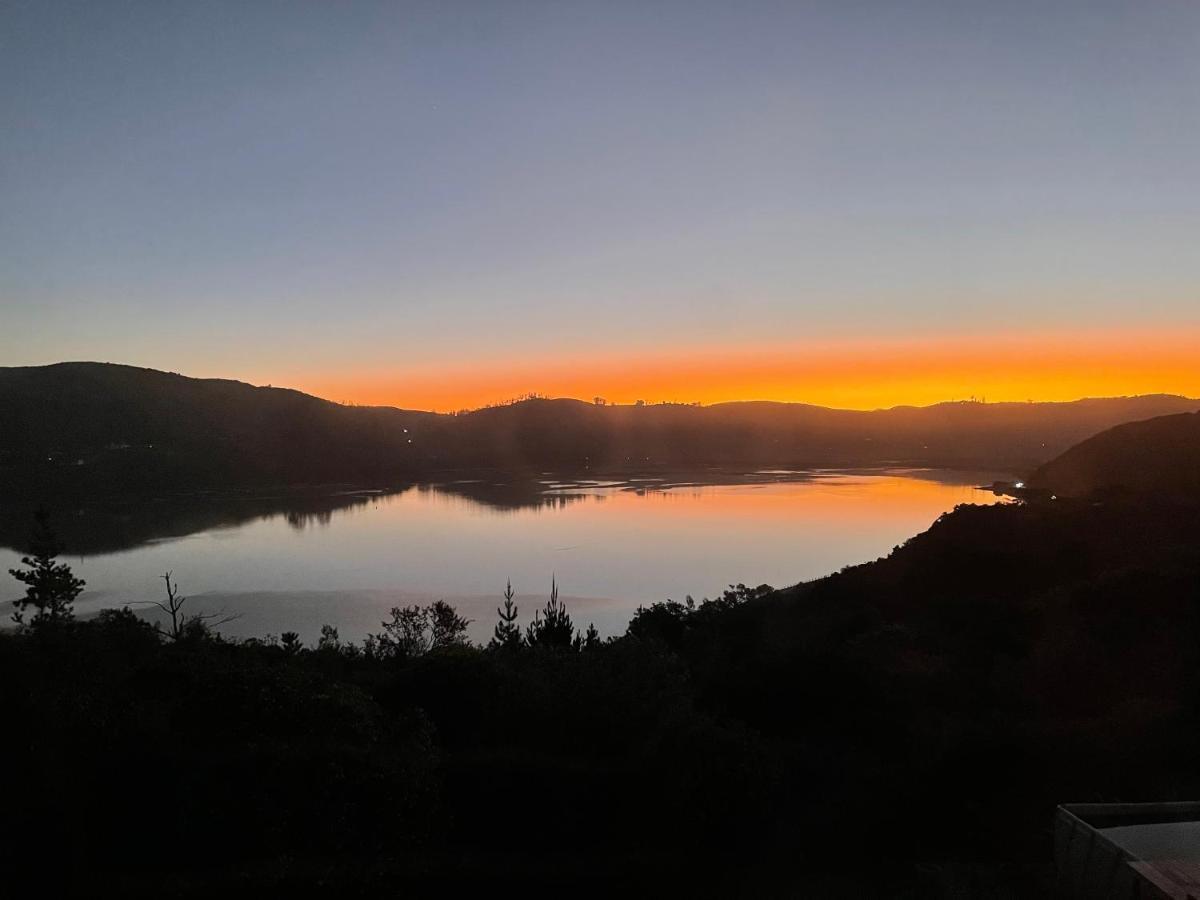 Moonriver Cottage, Prime Lagoon Views & Solar Power Knysna Dış mekan fotoğraf