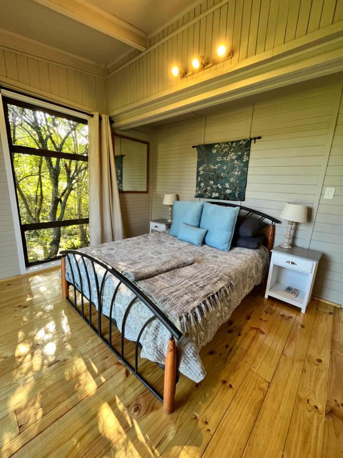 Moonriver Cottage, Prime Lagoon Views & Solar Power Knysna Dış mekan fotoğraf