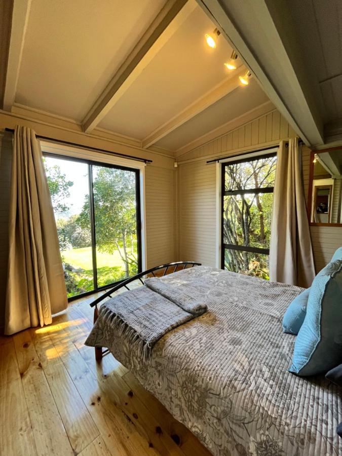Moonriver Cottage, Prime Lagoon Views & Solar Power Knysna Dış mekan fotoğraf